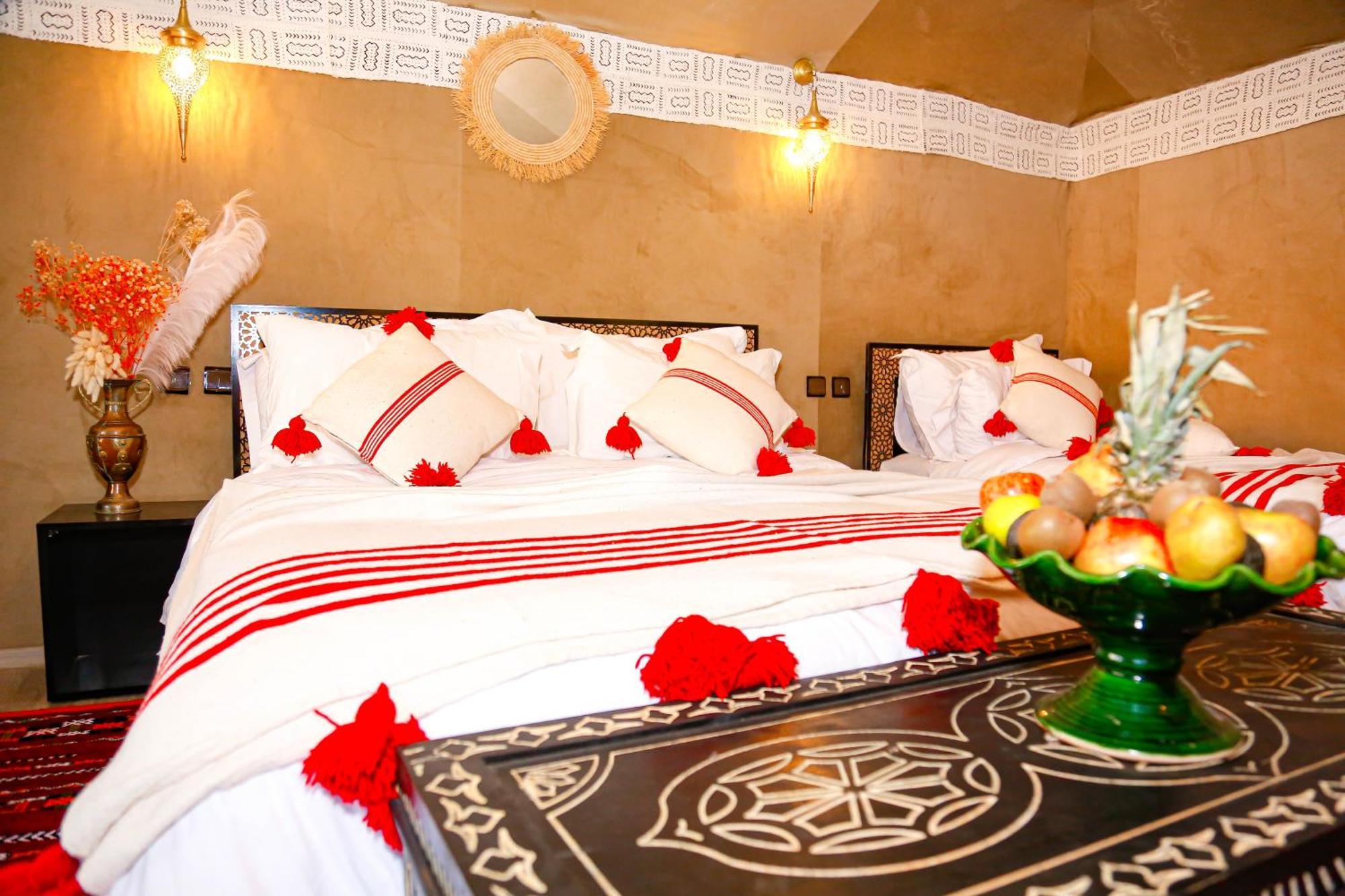 Young Luxury Camp เมอร์ซูกา ภายนอก รูปภาพ